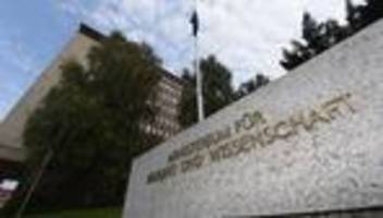 Schülerdemonstration: Ministerium: Demo kein Grund für Fehlen in der Schule