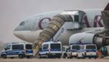 migrationspolitik: bundestag beschließt verschärfung des asylrechts