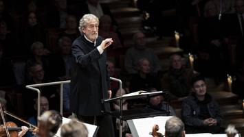 Philharmoniker im Klanggewand der historischen Aufführungspraxis