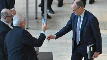 Rente: Paket beschlossen – diese Zahl muss Friedrich Merz jetzt alarmieren