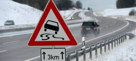 Glättewarnung in ganz Bayern, im Süden fällt Schnee: In diesen Landkreisen wird es am Morgen besonders gefährlich