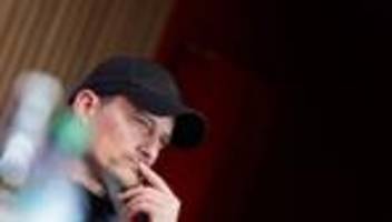 Fußball-Bundesliga: Kotzt mich an: St. Pauli-Coach poltert gegen Balljungen