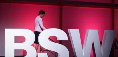 bündnis sahra wagenknecht wählt neue führungsriege – und neuen parteinamen
