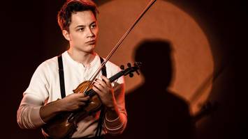 elbphilharmonie: diese stradivari schnurrt wie ein zwölfzylinder