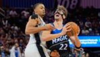 NBA: Basketball-Star Wagner verletzt - Längeres Aus droht