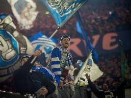 tore, torte und klopfen an tür: die fast schon unerträglichen freuden des fc schalke 04