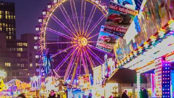 hamburger dom trotzt schlechtem wetter und zieht eine million besucher an