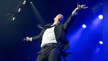 unheilig-comeback in hamburg: der graf wirft schon wieder das handtuch