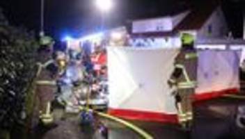 Feuer am Wochenende: Feuer in Wohnhaus – Ermittlungen nach tödlichem Brand laufen