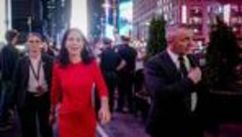 Frühere Außenministerin: Baerbock hofft auf Weihnachten im Heimatdorf bei Hannover