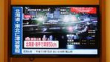 Japan: Tsunami-Warnung nach schwerem Erdbeben vor Japans Küste ausgegeben