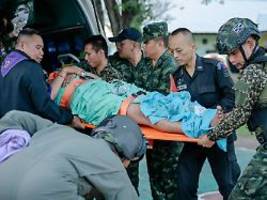 35.000 Zivilisten evakuiert: Thailand fliegt Luftangriffe auf Kambodscha