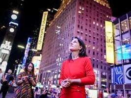 nach kritik an instagram-videos: baerbock: ich bin definitiv generation 'sex in the city'