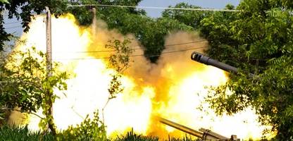 Thailand fliegt Luftangriffe entlang der Grenze zu Kambodscha