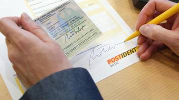 banken warnen: betrüger nutzen den service der deutschen post