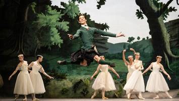 „Romantic Evolution/s“ am Hamburg Ballett: Sprungstarke Schotten und ein Triumph