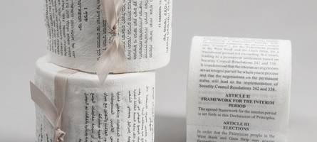 „Schalom!“: Eine neue Ausstellung in Augsburg macht den Wunsch nach Frieden spürbar