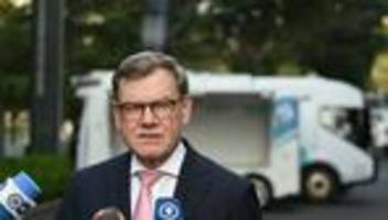 Verhandlungen über Ukraine: Wadephul skeptisch zu Erfolgsaussicht der Ukraine-Gespräche