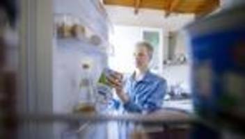 einkommens- und verbrauchsstichprobe: lebenshaltungskosten verschlingen großteil kleiner einkommen