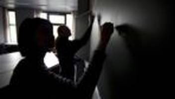 statistisches bundesamt: frauen besetzen 30 prozent der professuren an deutschen hochschulen