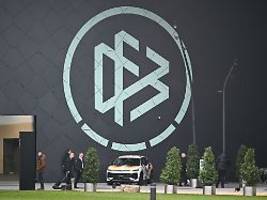 frauenliga gründet verband: warum greifen die bundesliga-klubs den dfb so massiv an?