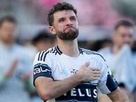 in den höchsten tönen gelobt: vancouver zieht vertragsoption bei thomas müller