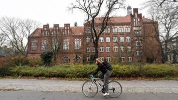 Zu wenige Sporthallen: Spandaus Schulen müssen improvisieren