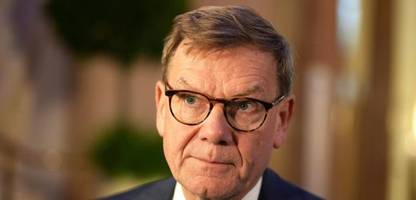 johann wadephul: deutsche auslandsvertretungen sollen außenminister-porträt an der wand haben