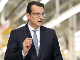 bmw: dieser chefwechsel ist unspektakulär – und genau deswegen richtig