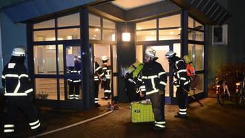 wohnungsbrand im elften stockwerk löst großeinsatz aus