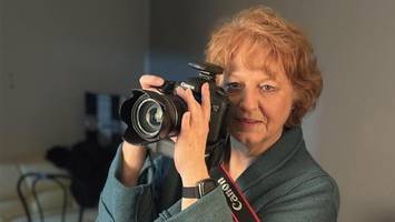Emotionaler Abschied: Fotografin schließt nach 40 Jahren ihr Studio