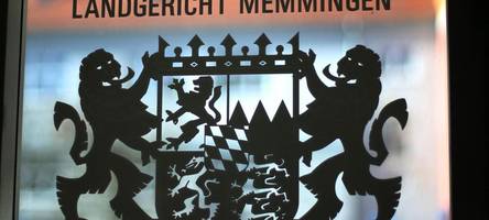 tochter erwürgt mutter: beide „sind sich wohl doch ähnlicher, als sie es gern gehabt hätten“
