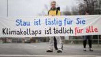 Straßenblockade: Verkehrsblockaden gegen fossiles Heizen geplant