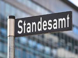 betrug kostet staat millionen: behörden sollen scheinvaterschaften effektiver verhindern