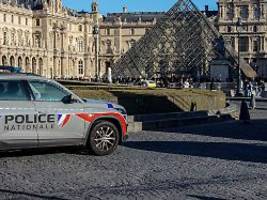 Kamerabilder zu spät gesichtet: Polizei verpasste Louvre-Diebe um 30 Sekunden