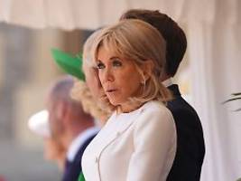 Nach Störaktion bei Auftritt: Brigitte Macron beleidigt Aktivistinnen als dreckige Idiotinnen