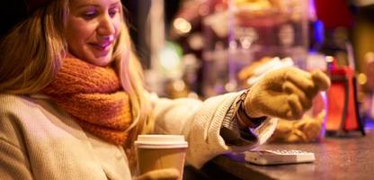 Weihnachtsmarkt-Preise: Geraspelte Kartoffeln in billigem Öl für 20 Euro