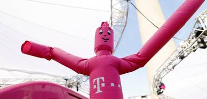 glasfaserausbau: monopolkommission warnt vor telekom-dominanz