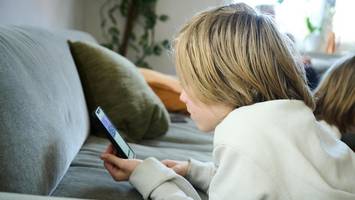 Australiens Social-Media-Verbot – Familie Lea trifft drastische Entscheidung