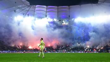 umstrittener vorfall: dfb verhängt viele stadionverbote gegen hsv-ultras