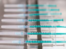 Corona: Studie widerlegt Mythen um erhöhte Sterblichkeit nach mRNA-Impfung