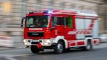 Brände: Hausbewohner nach Brand in Doppelhaushälfte schwer verletzt