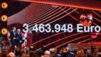 Spendengala in Leipzig: Carreras sammelt 3,4 Millionen Euro für Leukämie-Stiftung