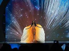 Unfall im Halbfinale: Miss-Universe-Kandidatin erleidet Hirnblutung bei Bühnensturz