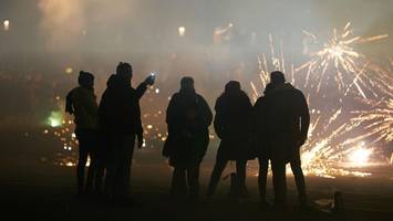 Silvester in Berlin: Polizei warnt Eltern vor Kugelbomben
