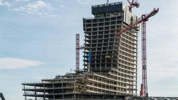 Bau des Elbtowers geht voran – trotz negativer Schlagzeilen
