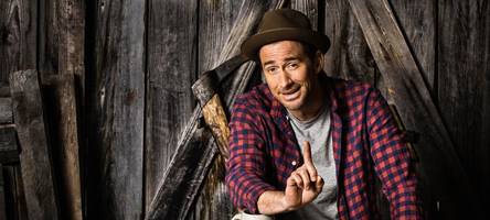 „ich bin der hutbürger“, sagt harry g und regt sich über alles mögliche auf