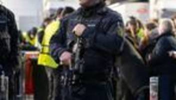 Fußball: VfB-Spiel gegen Maccabi: Auch in der Nacht bleibt es ruhig