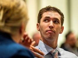 Prozess gegen 22-Jährigen: Mutmaßlicher Kirk-Mörder erscheint erstmals vor Gericht