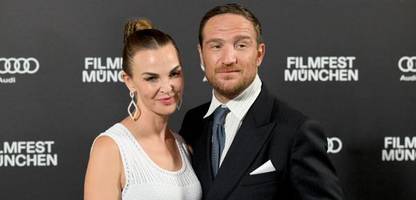 Frederick Lau verbringt lieber Zeit mit der Familie als auf dem roten Teppich